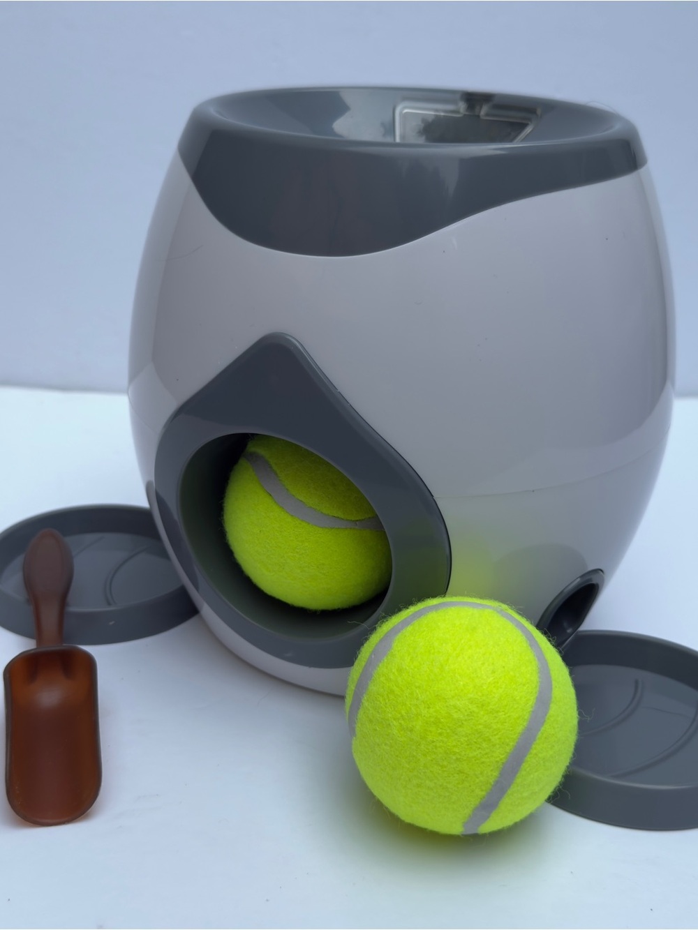 🎾 Interactive Dog Treat Puzzle Toy – Tennis Ball Dispenser & Slow Feeder